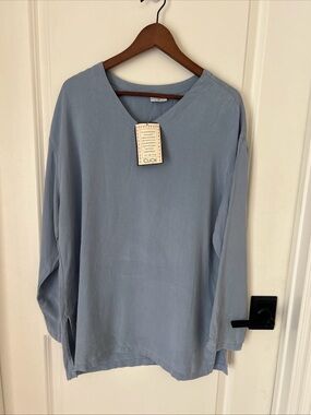 Click By Color Me Cotton Size L Chambray Blue 100% Tencel Long Sleeve Tunic Top